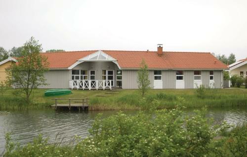 Holiday Home Nordseebad Otterndorf J