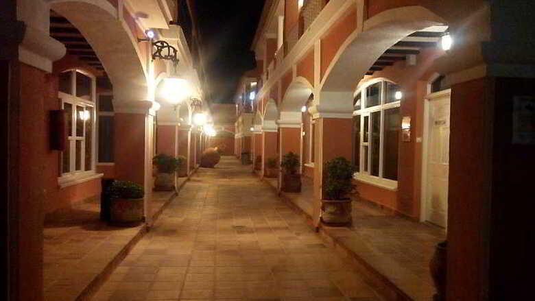 Aparthotel Lloyds Beach Club