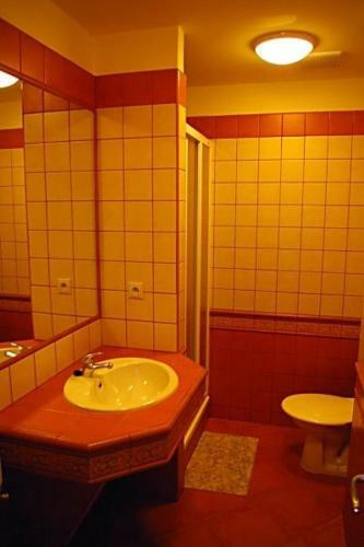 Hostal Penzion Mansk� Dv?r