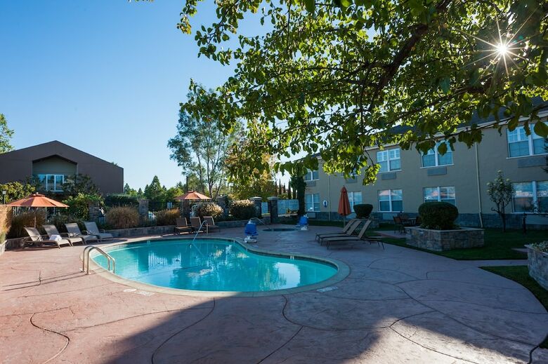 Best Western Premier - Ivy Hotel Napa