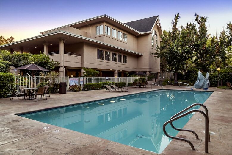 Hotel Riverpointe Napa Valley Resort