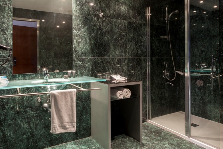 Hotel Sercotel Ab Rivas