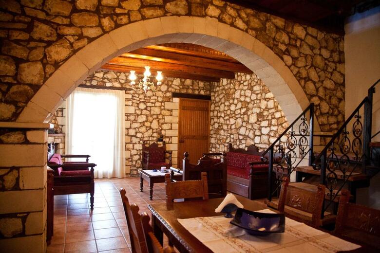 Tsivaras Villas