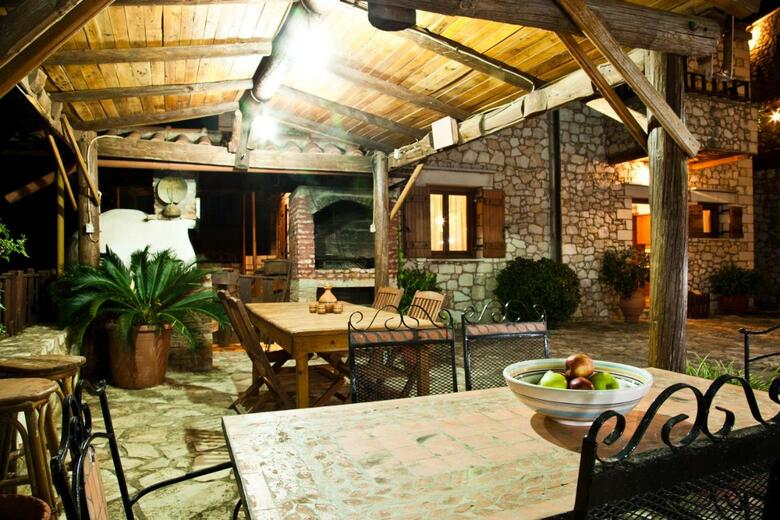 Tsivaras Villas