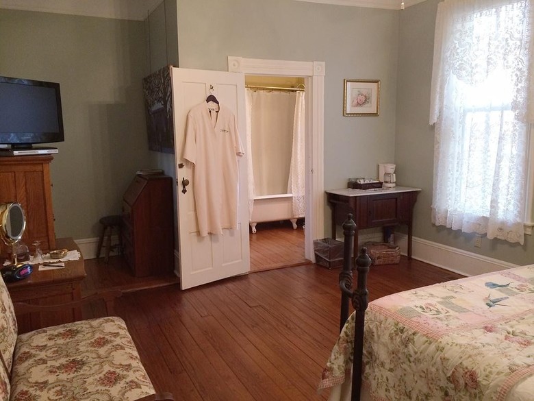Brackenridge House Bed And Breakfast