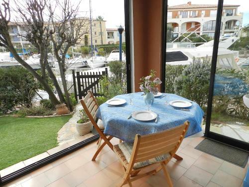 One-bedroom Apartment Village Marin 2
