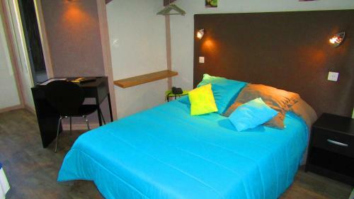 Aix Hotel