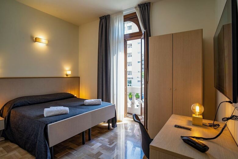 Hotel Bed & Bed In Milano