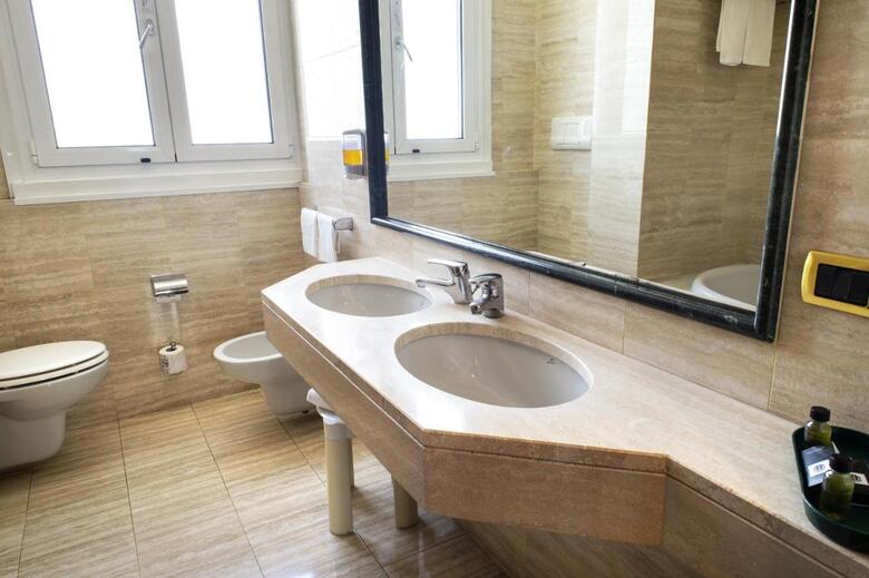 Hotel Alga