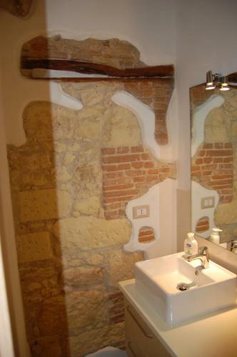 Bed & Breakfast Arch�