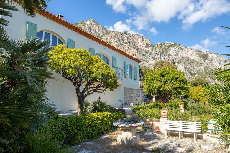 Luxury Villa Panorama