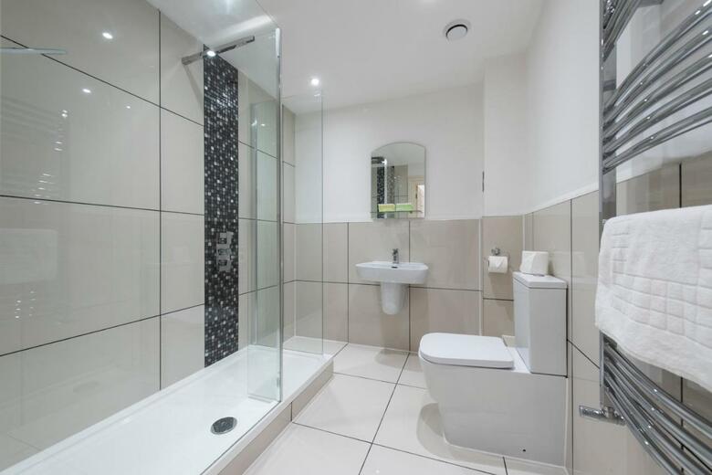 Hotel Grosvenor Suites