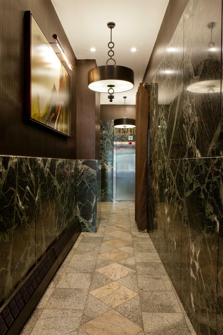 Broadway Plaza Hotel