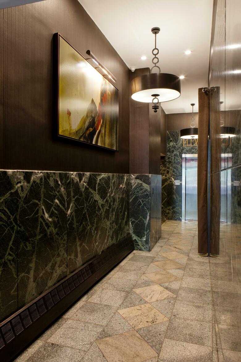 Broadway Plaza Hotel