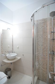 Hotel Arolithos