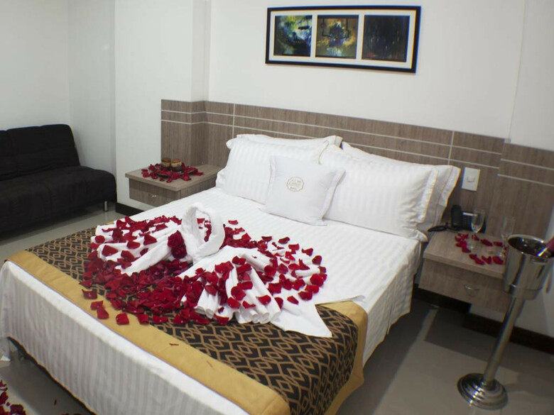 Hotel Cinco Monteria