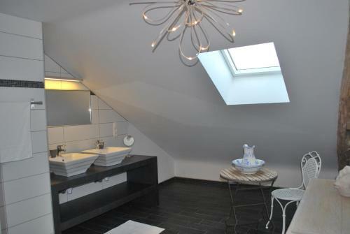 Bed & Breakfast Chambre D'hotes "l'�table D'ir�ne"