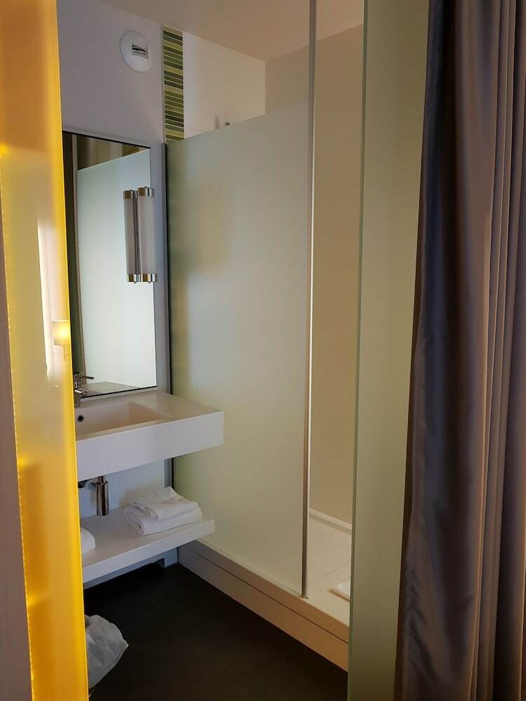 Hotel Ibis Styles Nantes Reze A�roport