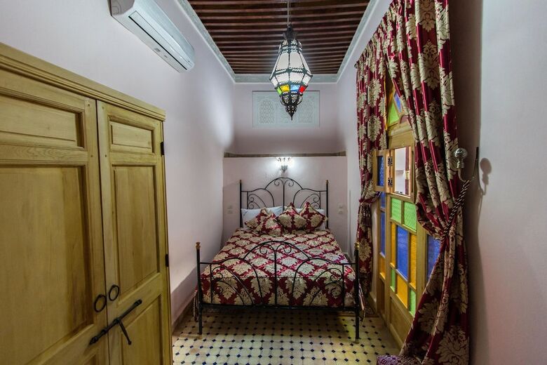 Hostal Riad Taryana