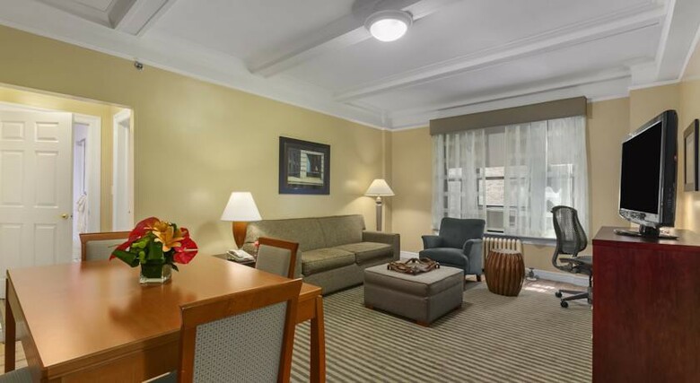 Hotel Best Western Plus Hospitality House