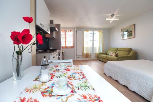 Apartamentos Blue Lagon Five Stars Holiday House