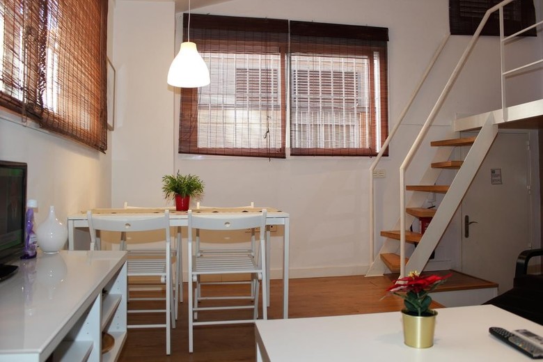 Apartamentos Clavero