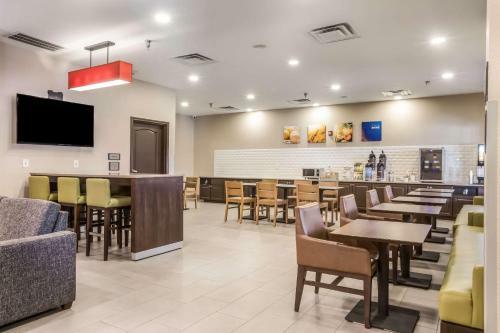 Hotel Country Inn & Suites Fairburn