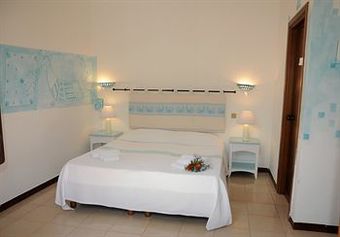 Hotel Village Fior Di Sardegna