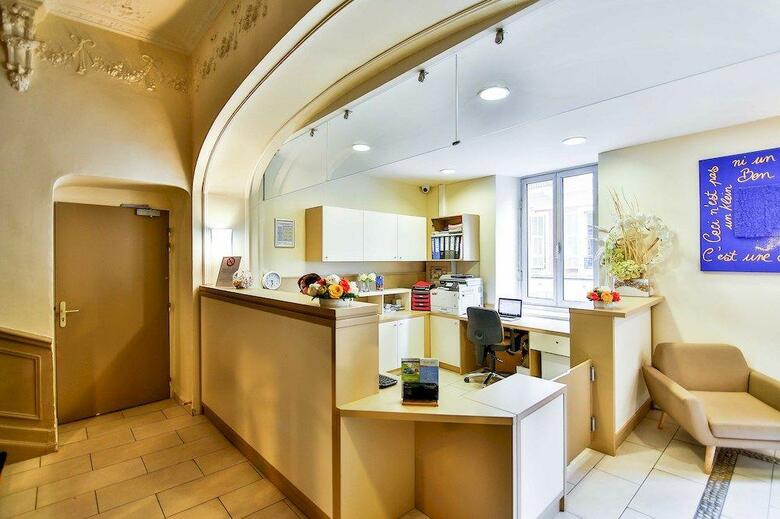 Hotel H�tel Le Seize
