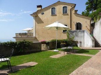Bed & Breakfast Palazzo Suriano Relais De Charme
