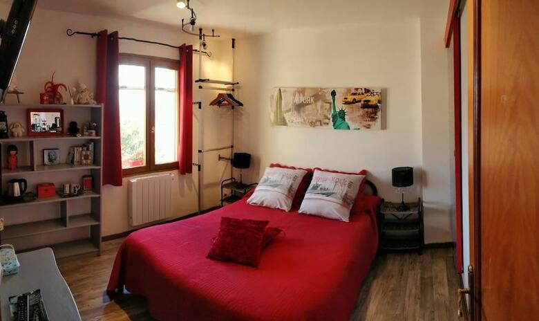 Hostal L'oustalet