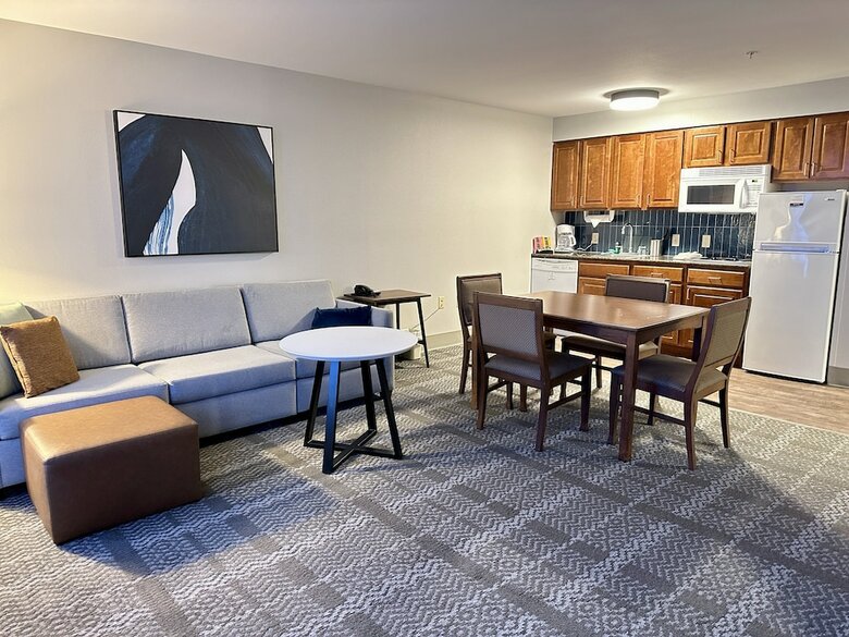 Hotel Staybridge Suites Milwaukee West-oconomowoc