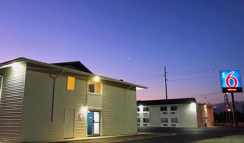 Motel 6 Fort Wayne