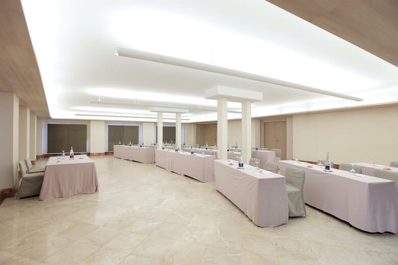 Hotel NH Collection C�ceres Palacio de Oquendo