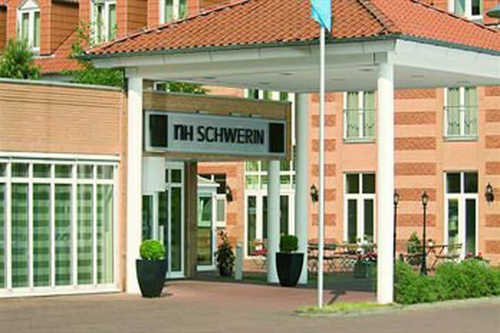 Hotel Courtyard By Marriott Schwerin
