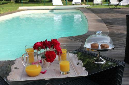 Hostal Chambres D'hotes Ch�teau D'omi�court