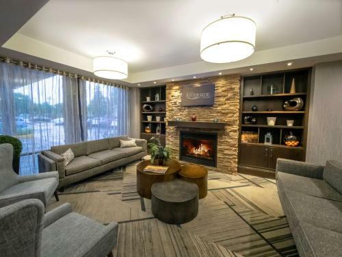 Hotel Niagara Riverside Resort; Bw Premier Collection
