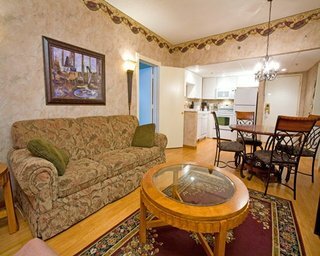 Hotel The Colonnade