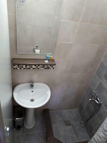 Apartamento Anesi Rooms To Rent