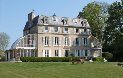 Bed & Breakfast Chambres D'h�tes Ch�teau De Damigny