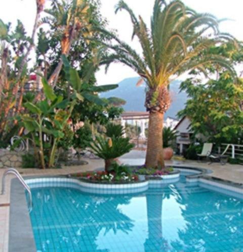 Bed & Breakfast Villa Ketty Resort