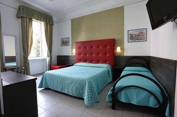 Hotel Piola