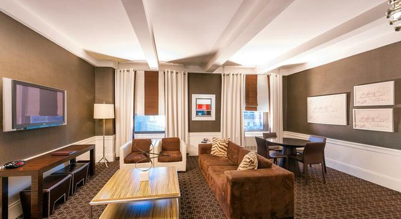 Empire Hotel