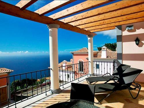 One-bedroom Apartment Sao Goncalo 2
