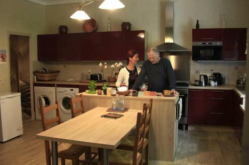 Bed & Breakfast Chambres D'h�tes La Maison Blanche
