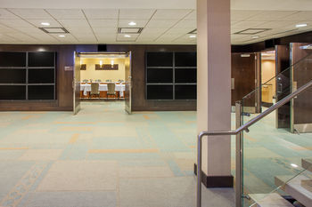 Crowne Plaza Hotel Glen Ellyn/lombard