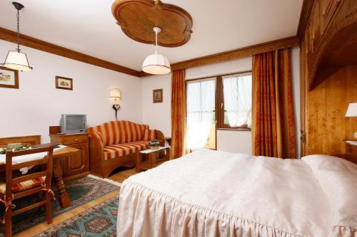Hotel Columbia
