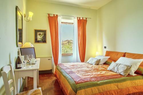 Hostal B&B La Porta Di Monticchiello