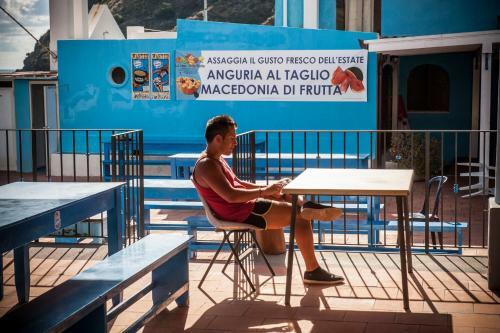 Camping Baia Unci