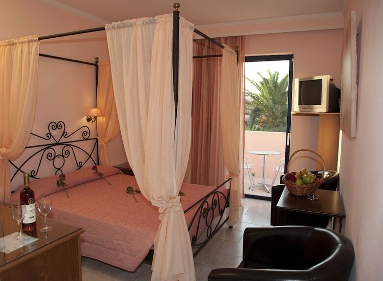Roseland's Hotel